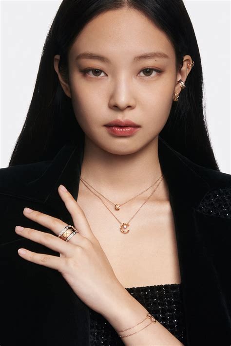 is jennie still with chanel